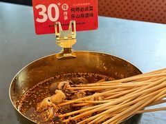 -何师烧烤Pro ·江湖川菜·小龙虾·精酿啤酒(太古里旗舰店)