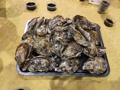-蚝哥花姐湛江烤生蚝(美丽湾市场店)