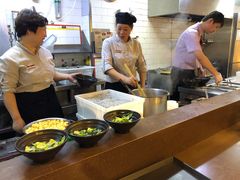 -回味鸭血粉丝汤(新城市广场店)