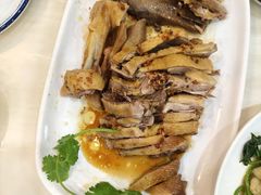 -东就鸭饭店·古早海南菜(滨海店)