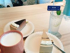 -默迹咖啡馆