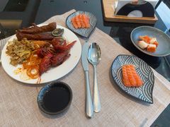 -东方红海鲜百汇(国际大厦店)