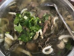 -谢老五跷脚牛肉·非遗传承店