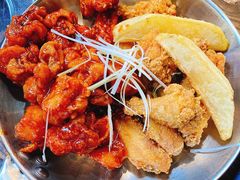 双拼炸鸡-MI WU FACTORY米屋美食工厂餐厅(绿地店)