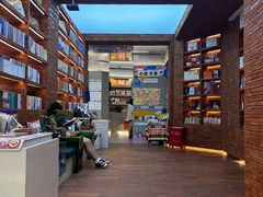 -新华书店(龙头路店)
