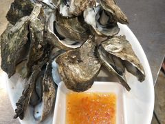 烤生蚝-旅南活海鲜-屏东(墾丁海鮮，海鮮餐廳，墾丁團體合菜，平價熱炒，墾丁熱炒店，活海鮮推薦，在地海鮮餐廳)