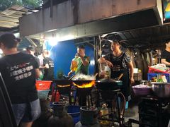 -冶建镜子·老南昌大排档·江西虾王(总店)