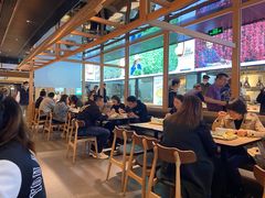 大堂-老乡鸡(上海品尊国际中心店)