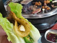 -围炉肉舍•炭烤活鳗•丹东海鲜烤肉(步行街店)