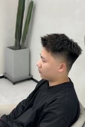 -尤司男士国潮理发馆