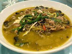 江湖双脆烩郡喉-干老四雅鱼饭店(滨江西路店)