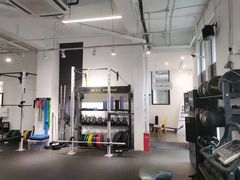 -汗水空间私教健身连锁(SM广场店)