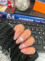 -丽心自助美甲美睫