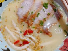 金桂花雕鸡汤面-千金一碗·宝岛一村(韩国街店)