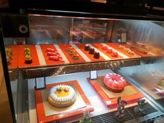 -富力希尔顿酒店·地阔自助餐厅