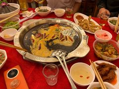 -山城年华老火锅(玉林店)