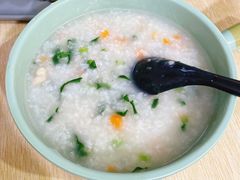 蔬菜瘦肉粥-粥传(太古里店)
