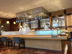 -Tsuru鹤日本料理(静安香格里拉店)