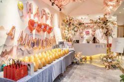 点击看大图 -静待花开瑜伽尊巴会馆