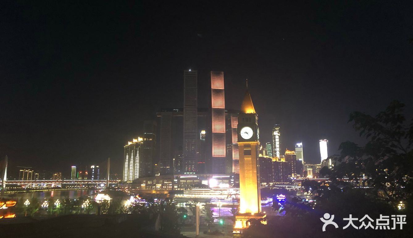 味道也还行比其他火锅只有景没有味道的好