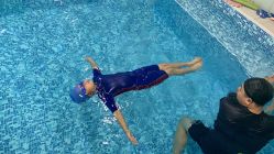 -Cool-Fun蓝鲸π水育早教中心(金山万达海汇街店)