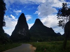 -钟山水墨田园