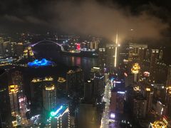 -Ting无边际江景酒店(重庆解放碑云端之眼店)