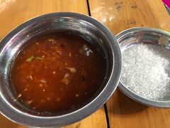 -黄记四更烤乳猪店