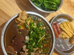 -柳州肥姨妈大骨螺蛳粉(东靖路店)
