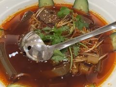 -龙悦湾酒家·八阵鱼生·渔人码头店
