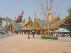 -七彩云南欢乐世界