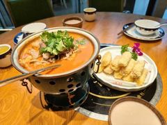 -娜仁图雅蒙古美食村(33小镇店)