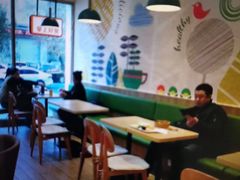 大堂-德克士(中心医院店)