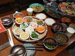 -包整·丝娃娃(甲秀楼景观店)