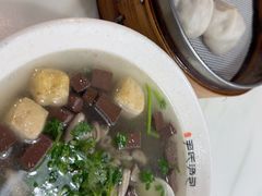 -百年尹氏汤包(湖南路狮子桥店)