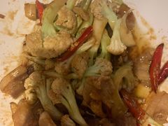 口味大盆花菜-拾味馆·浓鲜骨汤(光谷天地店)
