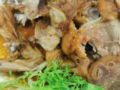 -鹏城人家海鲜酒家·23年老字号(较场尾店)
