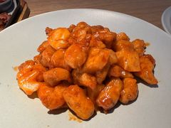 菠萝咕咾肉-蜜桃餐厅·伴山(绿宝广场店)