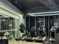 -超鹿运动(五四路恒力城店)