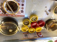 -卤小弄热卤转转小火锅