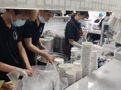 -门庭若市豆浆油条(恒生广场店)
