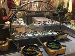 -海口绿发希尔顿酒店-田园汇自助餐·三文鱼·海鲜