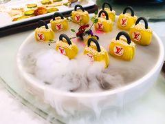 -富淳饭店(陆家嘴保利广场店)