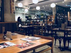-ROAST coffee & eatery