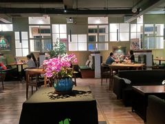 -JINNS锦时 steak&pizza(浸信会礼拜堂旧址店)