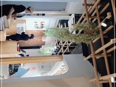 大堂-红辣椒陶氏丝娃娃(南国花锦店)