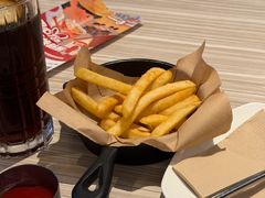 -必胜客(绿地新都会店)