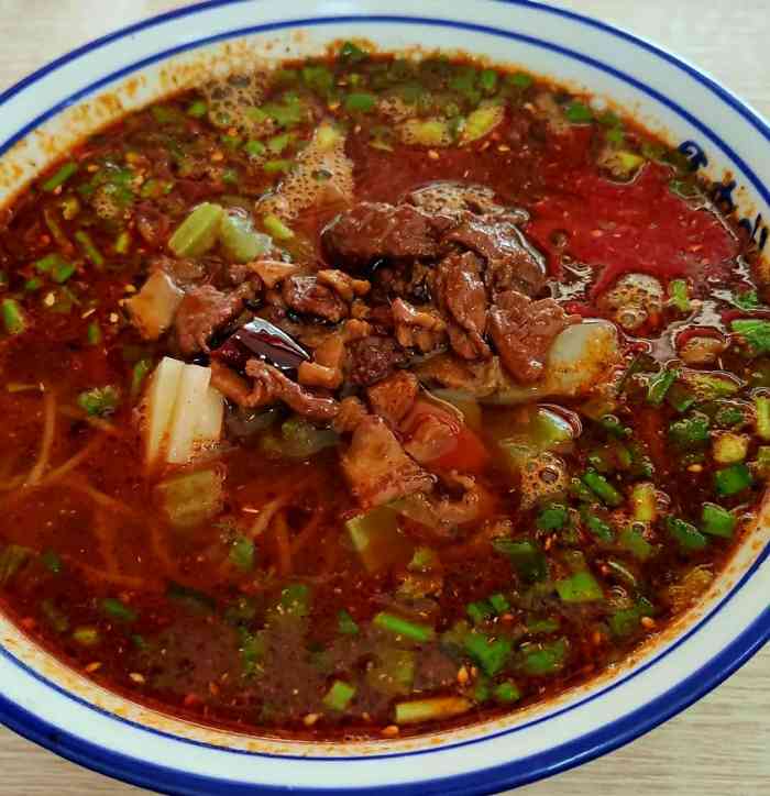 正旺高汤臊子饸饹面食-"这家店在东郊很出名,原来的老店在老秦川厂.