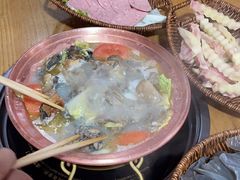 -阿婆情腊排骨火锅·野生菌季(古城旗舰店)