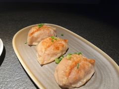 -蝴蝶里·粤菜·点心(滨江龙湖店)